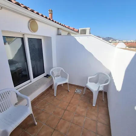 Apartment Los Olivos Beach And Pool Fuengirola