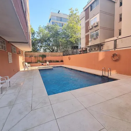 Los Olivos Beach And Pool Apartment *